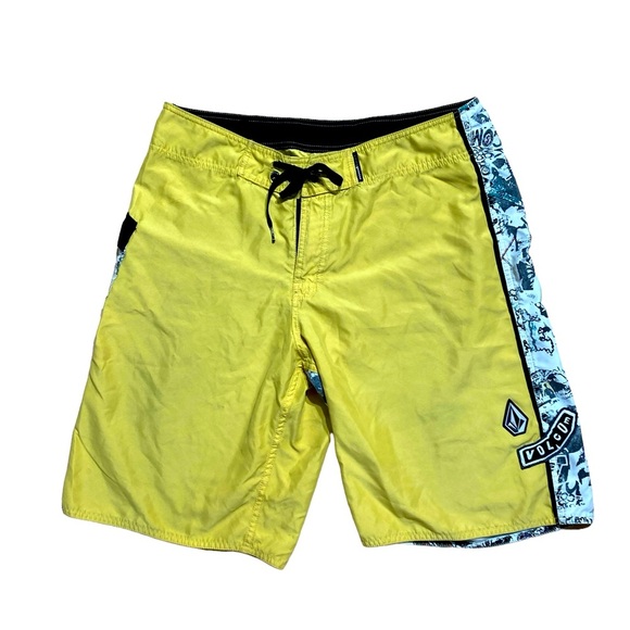 Volcom Other - Vintage Early Volcom Board Shorts